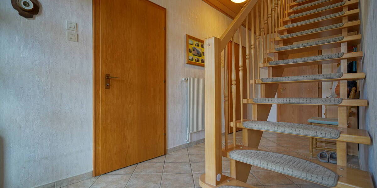 Mehrfamilienhaus, Wohnhaus Geestland Ankelohe - 6 Zimmer, 180 m&sup2;, 349.000&euro; | Angebot:26388797