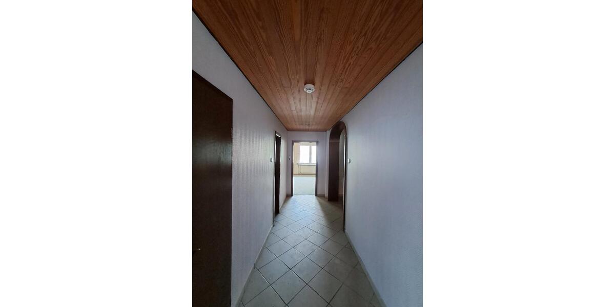 Etagenwohnung Bremerhaven Geestemünde - 4 Zimmer, 124 m&sup2;, 675&euro; | Angebot:26214579