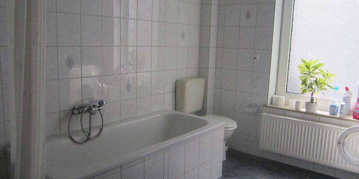 Mehrfamilienhaus, Wohnhaus Bremerhaven Lehe - 7 Zimmer, 240 m&sup2;, 290.000&euro; | Angebot:26796358