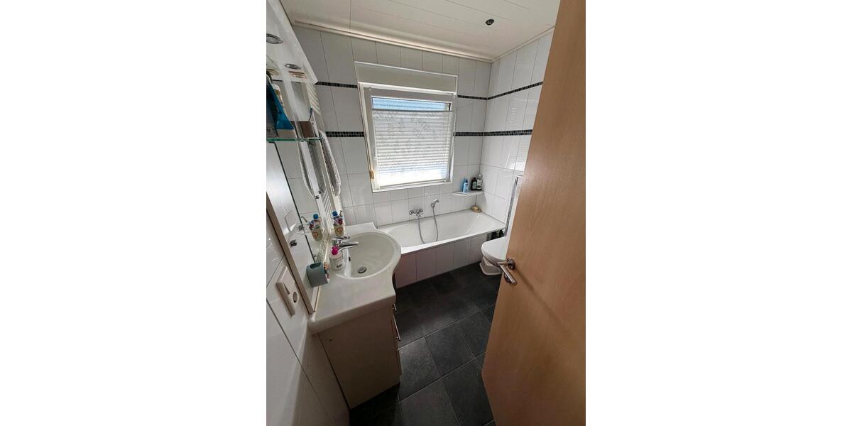 Einfamilienhaus Geestland - 8 Zimmer, 152 m&sup2;, 420.000&euro; | Angebot:26416047