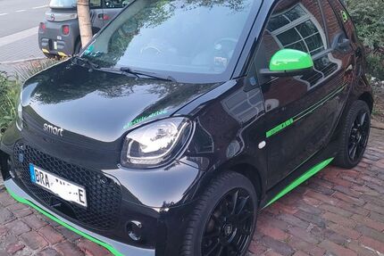 Smart ForTwo 25.000 km 13.900 &euro; Butjadingen 26969
