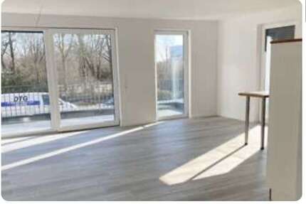 Wohnung Bremerhaven - 2 Zimmer, 68 m&sup2;, 900&euro; | Angebot:26611769