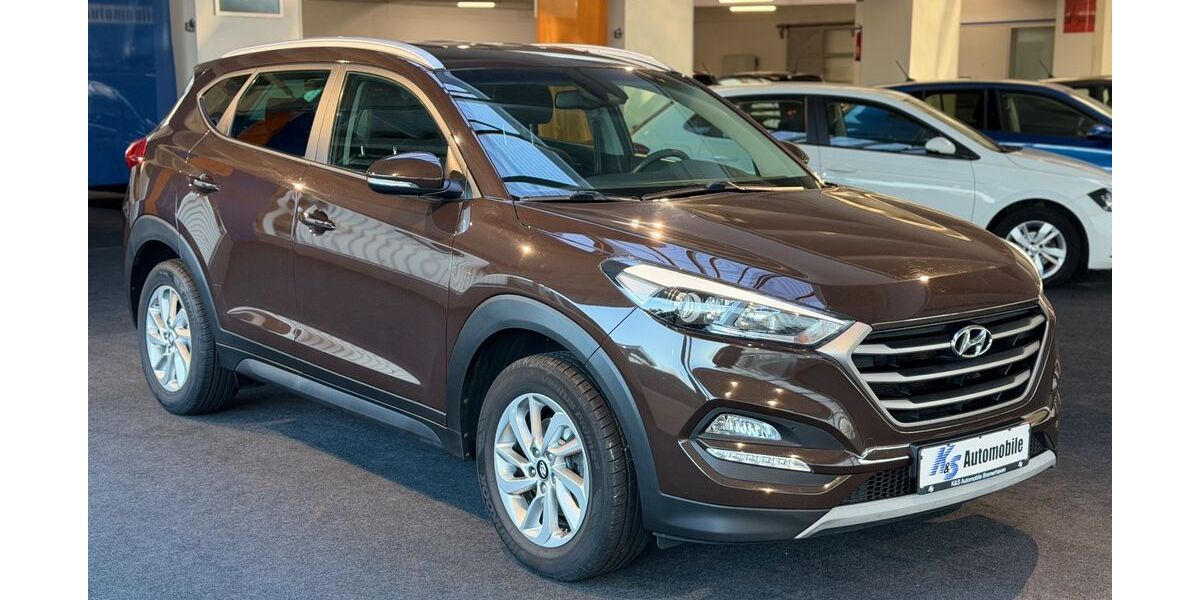 Hyundai TUCSON 64.000 km 16.350 &euro; Bremerhaven 27568