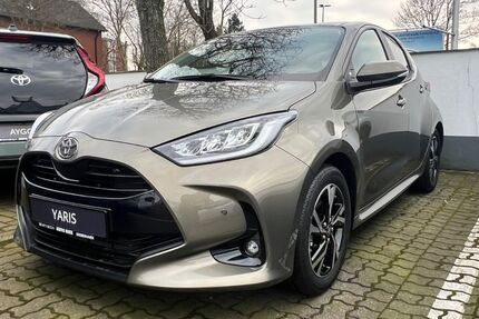 Toyota Yaris 2.500 km 28.950 € Bremerhaven 27580