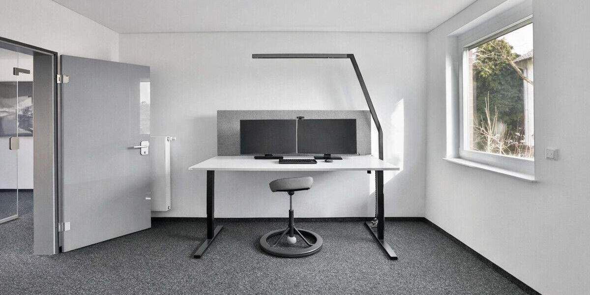 Gewerbeobjekt Bremerhaven Schiffdorferdamm - 8 Zimmer, 181 m&sup2;, 299.000&euro; | Angebot:25836598