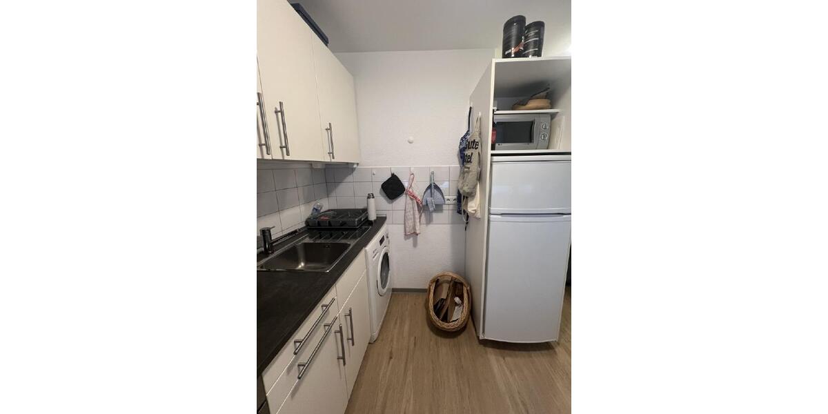 Erdgeschoßwohnung Bremerhaven Geestemünde - 1 Zimmer, 34 m&sup2;, 330&euro; | Angebot:23990155