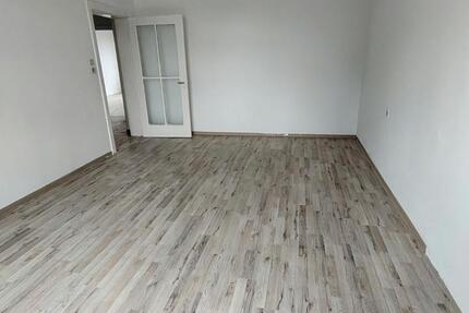 Wohnung Bremerhaven Geestemünde - 5 Zimmer, 125 m&sup2;, 1.100&euro; | Angebot:27642064