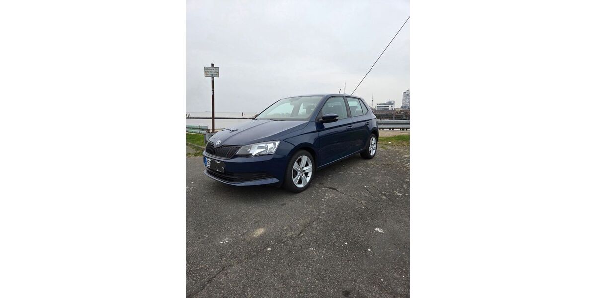 Skoda Fabia 125.000 km 6.000 &euro; Bremerhaven 27578