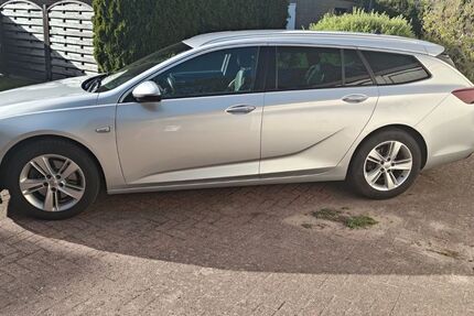 Opel Insignia 123.000 km 13.600 &euro; Bremerhaven 27574