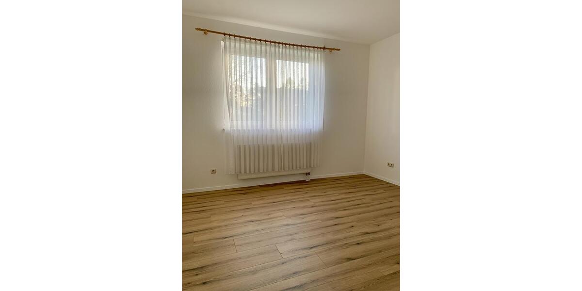 Ankommen und wohlfühlen: Grosszügiger, renovierter Bungalow für die ganze Familie! 6 zimmer