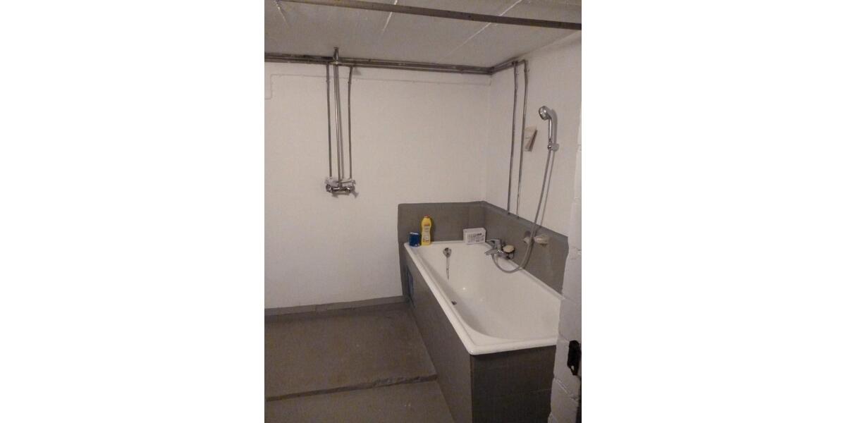 Etagenwohnung Bremerhaven Lehe - 2 Zimmer, 70 m&sup2;, 500&euro; | Angebot:26403158
