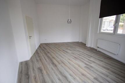 Wohnung Bremerhaven Mitte - 3 Zimmer, 65 m&sup2;, 515&euro; | Angebot:25149640