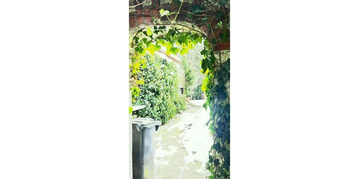 Mehrfamilienhaus, Wohnhaus Bremerhaven Lehe - 8 Zimmer, 140 m&sup2;, 250.000&euro; | Angebot:24735780