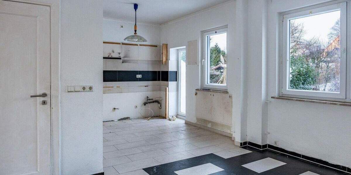 Provisionsfrei! Reihenhaus in Bremerhaven-Lehe mit viel Platz für Ihre Visionen! 8 zimmer