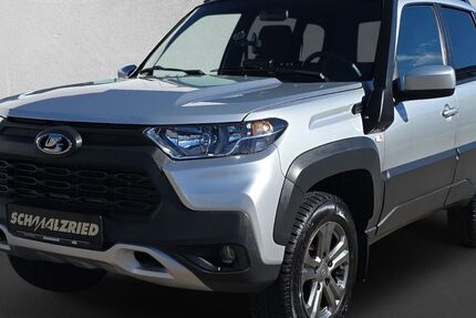 Lada Niva 26.697 km 14.970 € Bremerhaven 27570