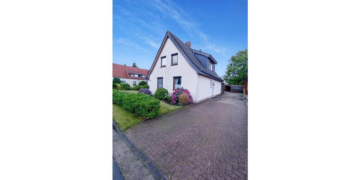 Modernisiertes EFH mit großem Grundstück, Glas-Terrasse & Sauna zimmer