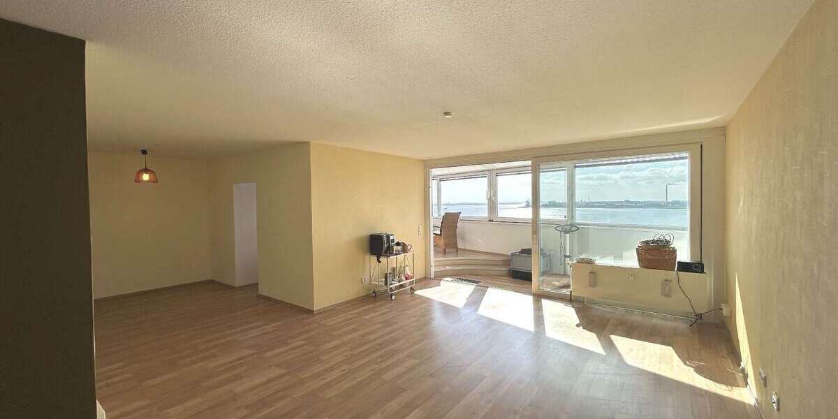 Etagenwohnung Bremerhaven Mitte - 3 Zimmer, 91 m&sup2;, 289.000&euro; | Angebot:26202789