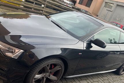 Audi A5 265.000 km 11.500 € Bremerhaven 27572