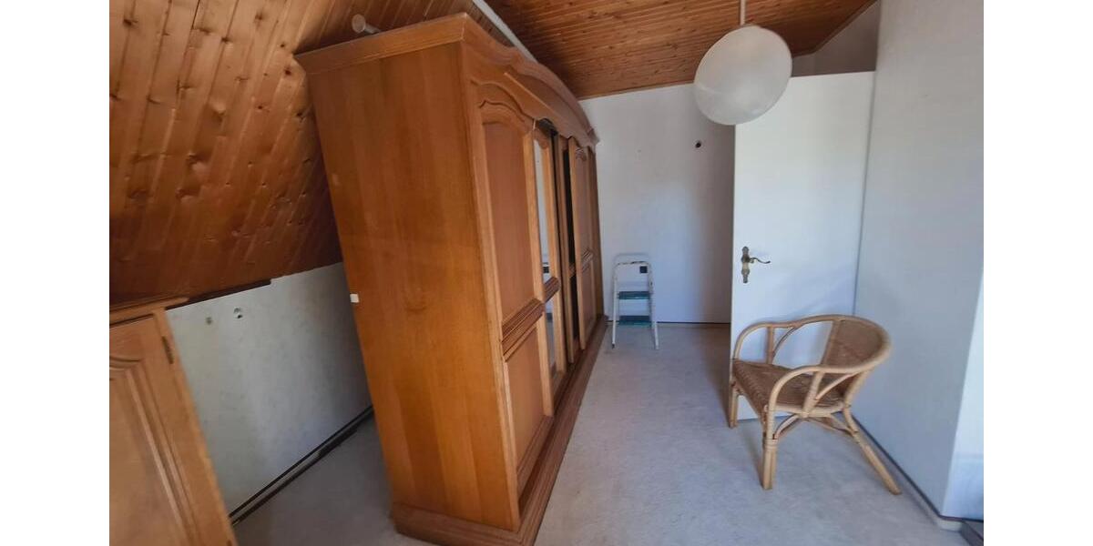 Doppelhaushälfte Nordenham - 4 Zimmer, 119 m&sup2;, 129.000&euro; | Angebot:26405683