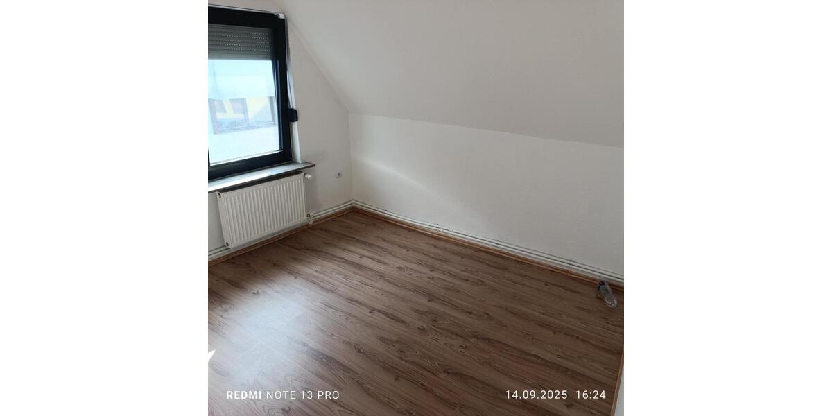 Einfamilienhaus Bremerhaven - 5 Zimmer, 182 m&sup2;, 260.000&euro; | Angebot:26429621