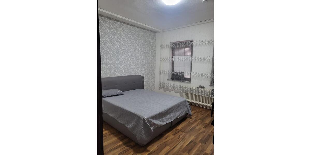 Mehrfamilienhaus, Wohnhaus Nordenham - 4 Zimmer, 104 m&sup2;, 130.000&euro; | Angebot:27002057