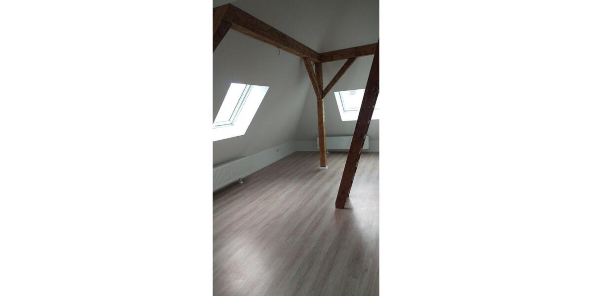 Dachgeschoßwohnung Wilhelmshaven Heppens - 2 Zimmer, 38 m&sup2;, 410&euro; | Angebot:26284894