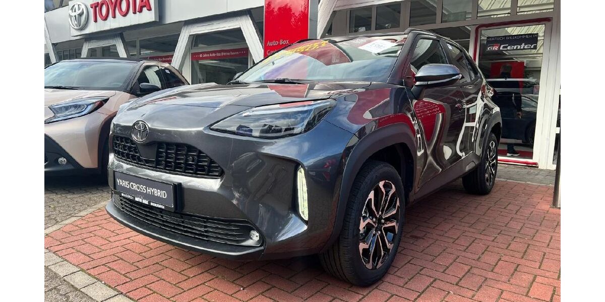Toyota Yaris Cross 2.500 km 31.950 &euro; Bremerhaven 27580