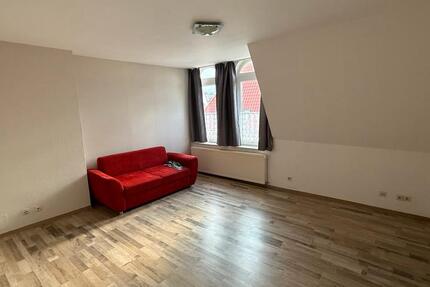Wohnung Bremerhaven Mitte - 3 Zimmer, 81 m&sup2;, 750&euro; | Angebot:27641957