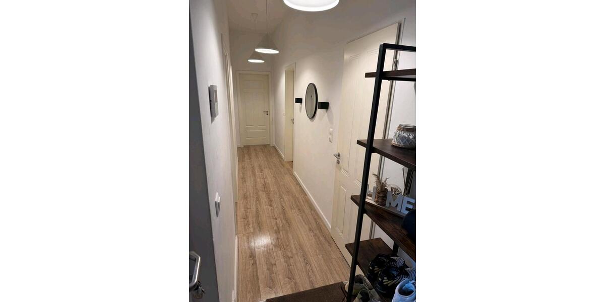 Etagenwohnung Bremerhaven Mitte - 4 Zimmer, 88 m&sup2;, 849&euro; | Angebot:26422385
