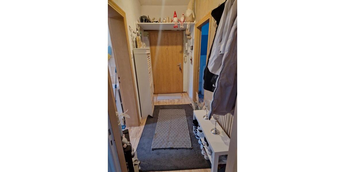 Etagenwohnung Bremerhaven - 3 Zimmer, 64 m&sup2;, 489&euro; | Angebot:26676184