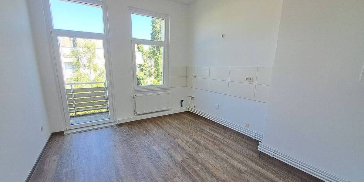 Etagenwohnung Bremerhaven Lehe - 4 Zimmer, 84 m&sup2;, 580&euro; | Angebot:26817383