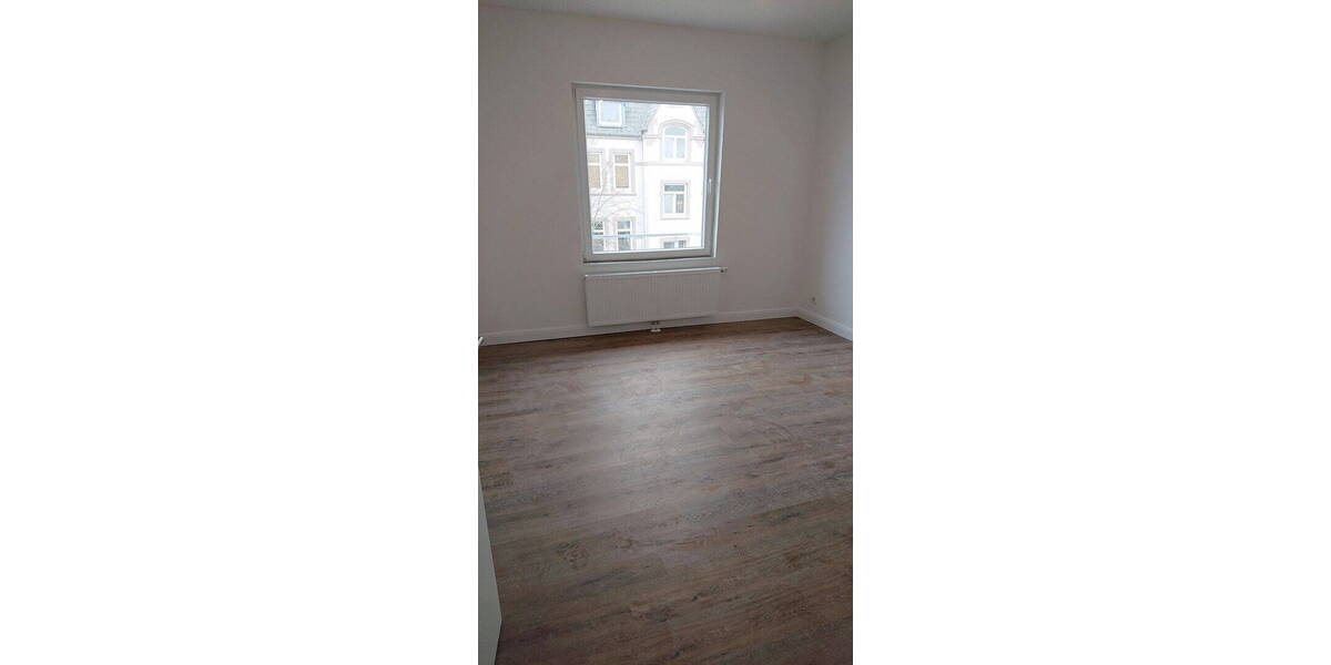 Etagenwohnung Nordenham Blexen - 5 Zimmer, 84 m&sup2;, 820&euro; | Angebot:26788338