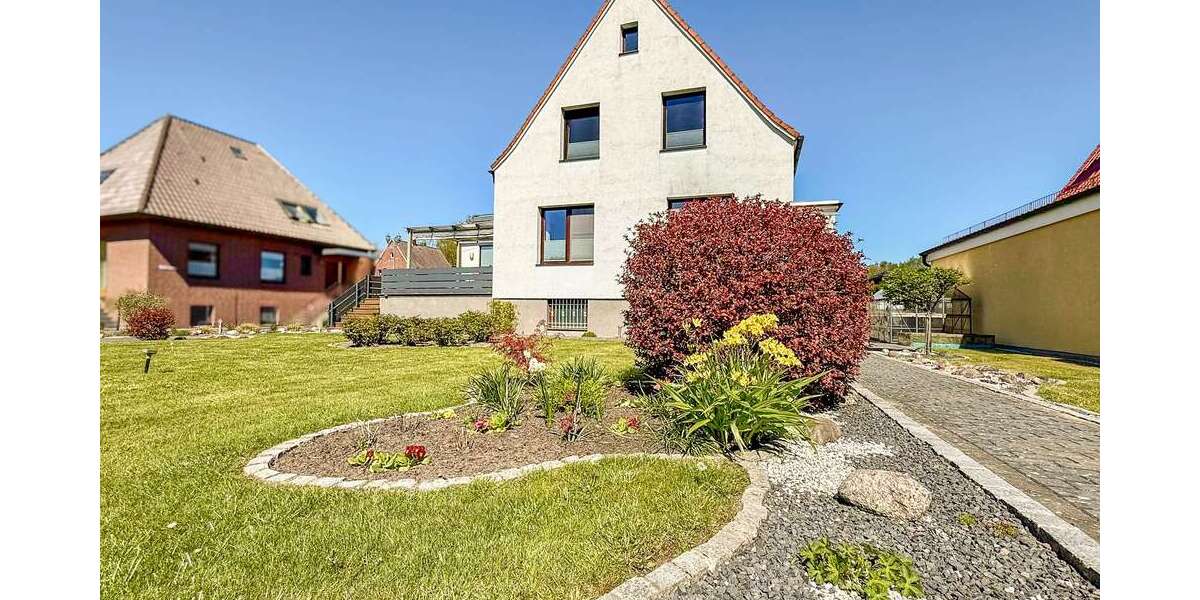 Einfamilienhaus Bremerhaven Mitte - 6 Zimmer, 135 m&sup2;, 329.000&euro; | Angebot:21759493