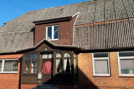 Haus Stinstedt - 9 Zimmer, 140 m&sup2;, 120.000&euro; | Angebot:25131638