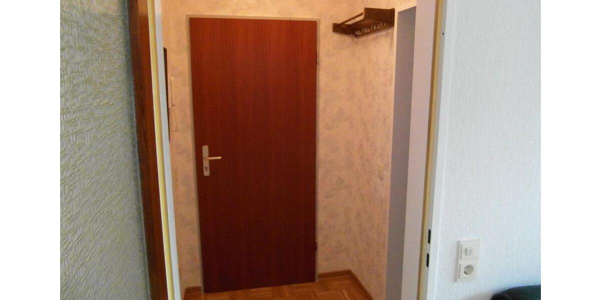 Etagenwohnung Bremerhaven - 1 Zimmer, 35 m&sup2;, 60.000&euro; | Angebot:27081726