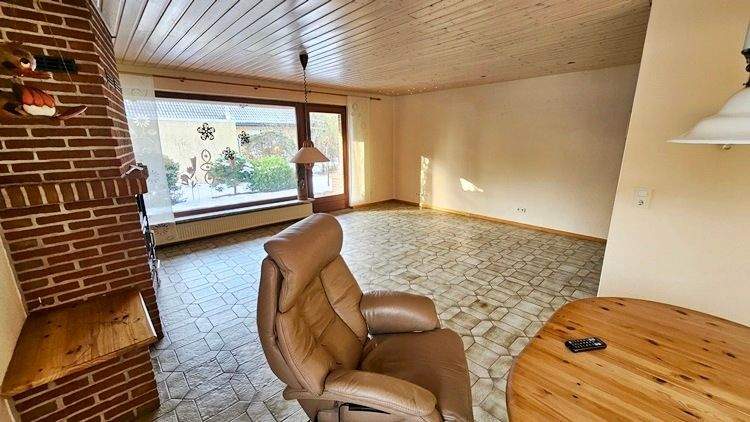 Einfamilienhaus Beverstedt Appeln - 5 Zimmer, 155 m&sup2;, 195.000&euro; | Angebot:25802037