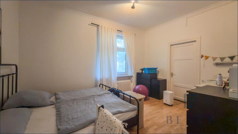 Etagenwohnung Bremerhaven Lehe - 5 Zimmer, 128 m&sup2;, 1.050&euro; | Angebot:24242278