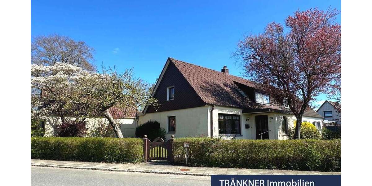 Einfamilienhaus Bremerhaven Schiffdorferdamm - 4 Zimmer, 112 m&sup2;, 218.000&euro; | Angebot:26292864