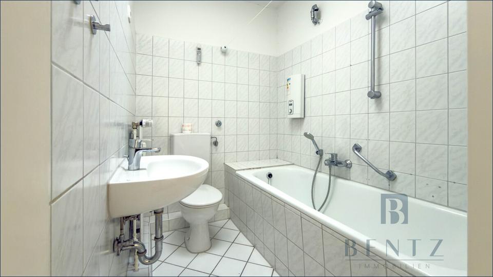 Etagenwohnung Bremerhaven Mitte - 2 Zimmer, 63 m&sup2;, 495&euro; | Angebot:25872889