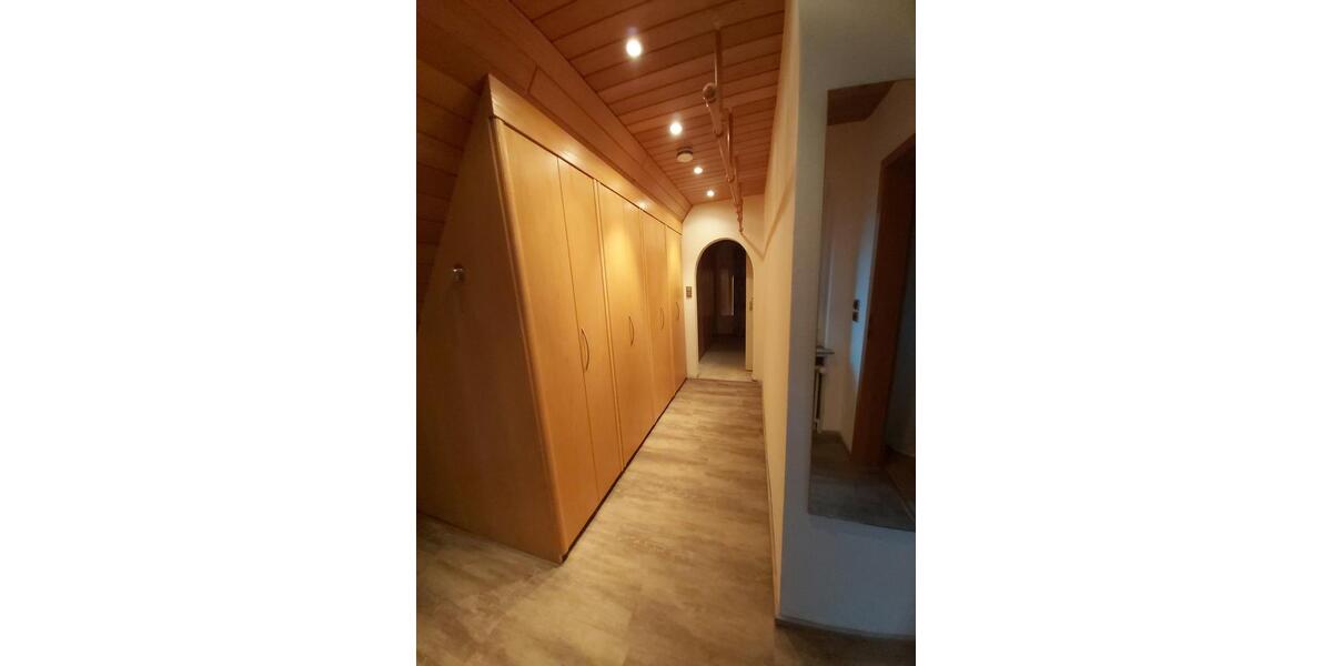 Einfamilienhaus Brake (Unterweser) - 6 Zimmer, 172 m&sup2;, 269.000&euro; | Angebot:25174977