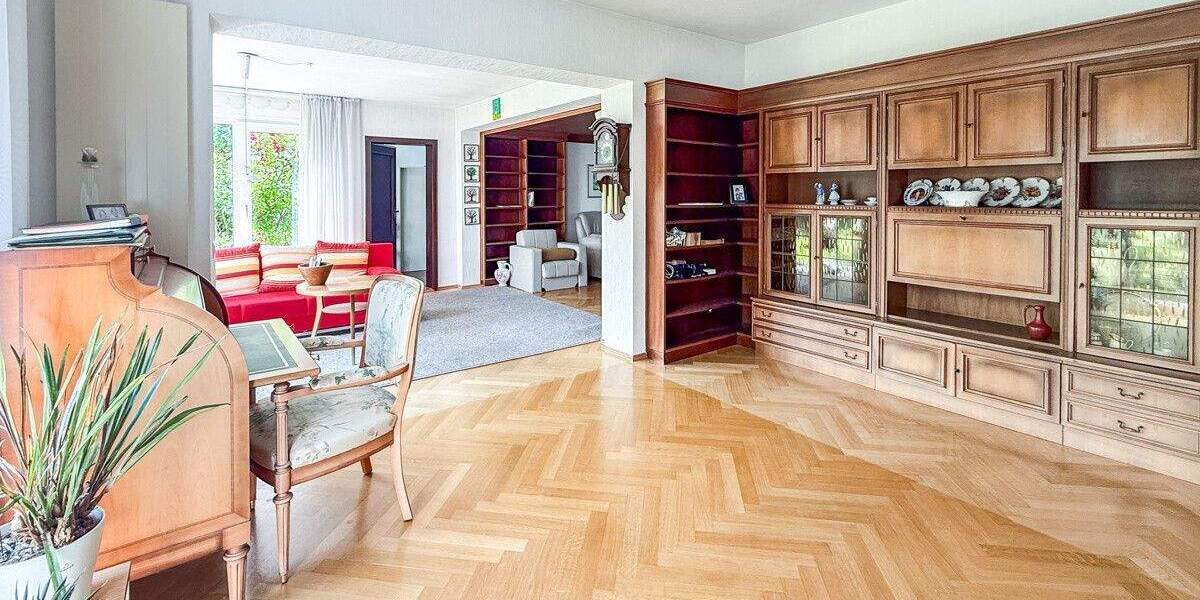 Einfamilienhaus Bremerhaven Lehe - 8 Zimmer, 258 m&sup2;, 399.000&euro; | Angebot:25835579