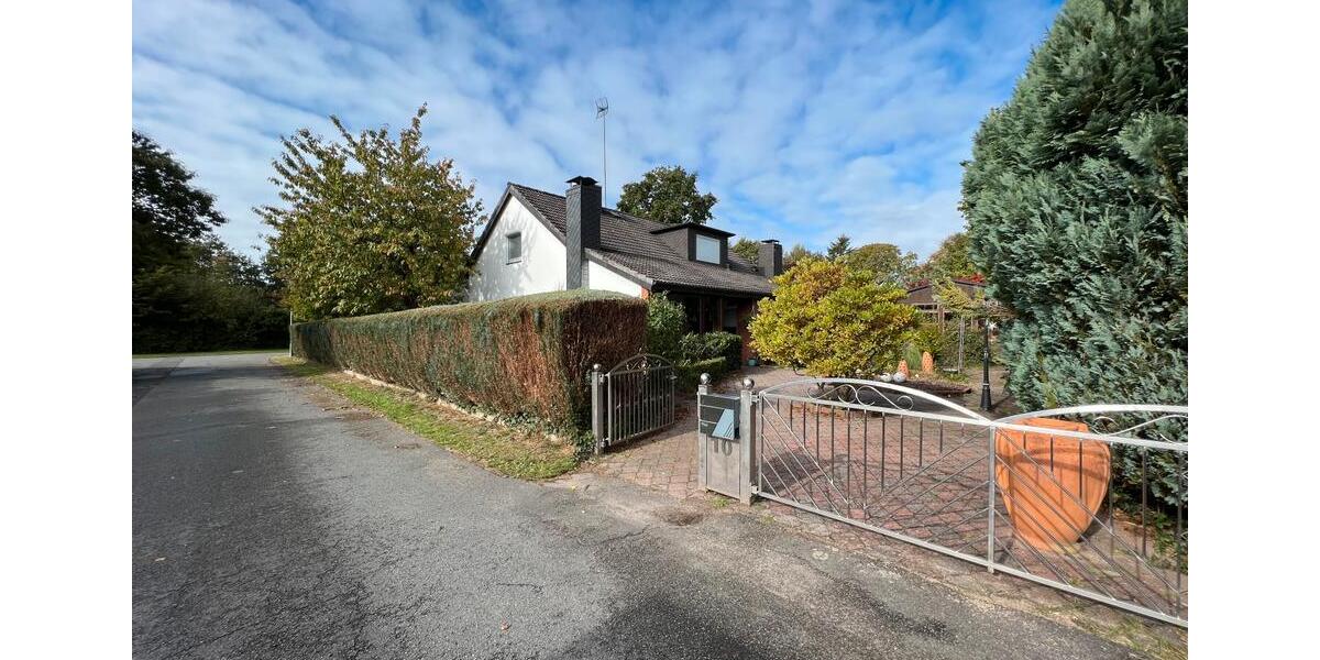 Einfamilienhaus Hagen im Bremischen - 6 Zimmer, 215 m&sup2;, 1.800&euro; | Angebot:24789875