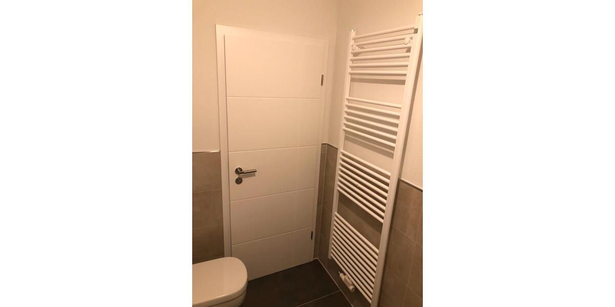 Hochparterre Bremerhaven Schiffdorferdamm - 3 Zimmer, 67 m&sup2;, 800&euro; | Angebot:26334862