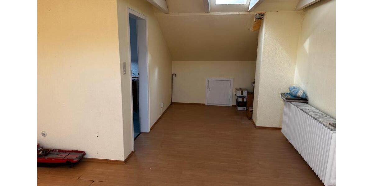 Reihenhaus Bremerhaven Schiffdorferdamm - 5 Zimmer, 130 m&sup2;, 250.000&euro; | Angebot:26112105