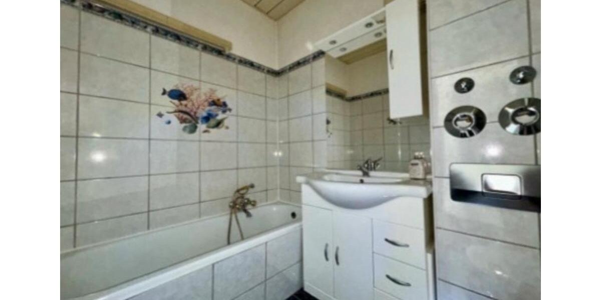 Maisonettenwohnung Bremerhaven - 3 Zimmer, 93 m&sup2;, 83.000&euro; | Angebot:26704490