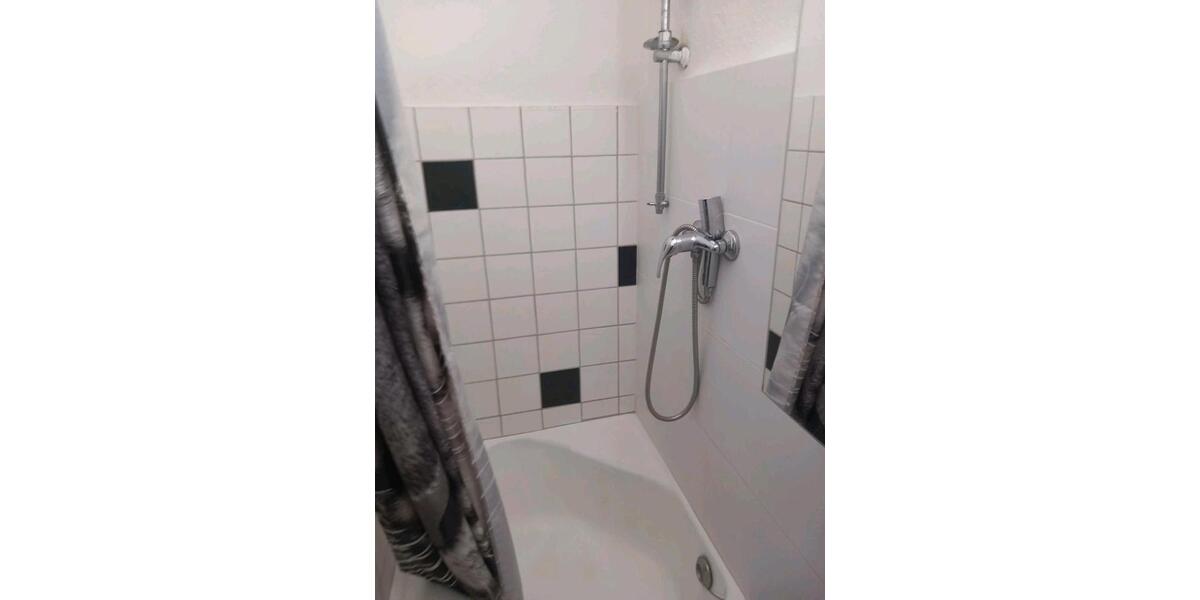 Etagenwohnung Bremerhaven Mitte - 1 Zimmer, 28 m&sup2;, 45.000&euro; | Angebot:24468793