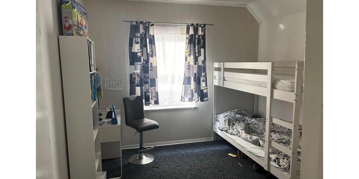 Doppelhaushälfte Brake (Unterweser) - 4 Zimmer, 160 m&sup2;, 145.000&euro; | Angebot:25841872