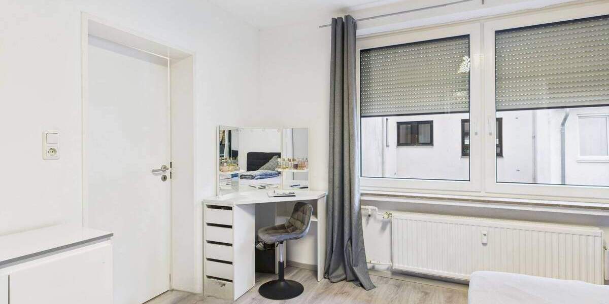 Etagenwohnung Bremerhaven Lehe - 4 Zimmer, 93 m&sup2;, 149.900&euro; | Angebot:24876110