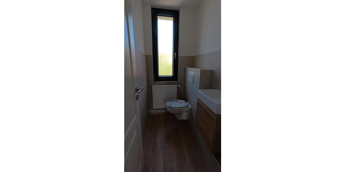 Etagenwohnung Wilhelmshaven Heppens - 4 Zimmer, 166 m&sup2;, 1.350&euro; | Angebot:26592294
