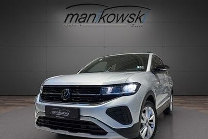 VW T-Cross 24.905 km 25.790 &euro; Bremerhaven 27568